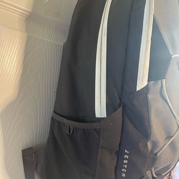The North Face shades of gray large Backpack beige trims - Picture 8 of 14